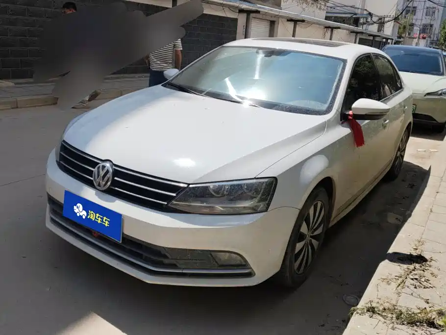 Volkswagen Sagitar 2018 1.6L Manual Comfort