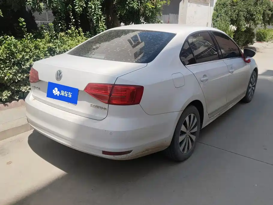 Volkswagen Sagitar 2018 1.6L Manual Comfort