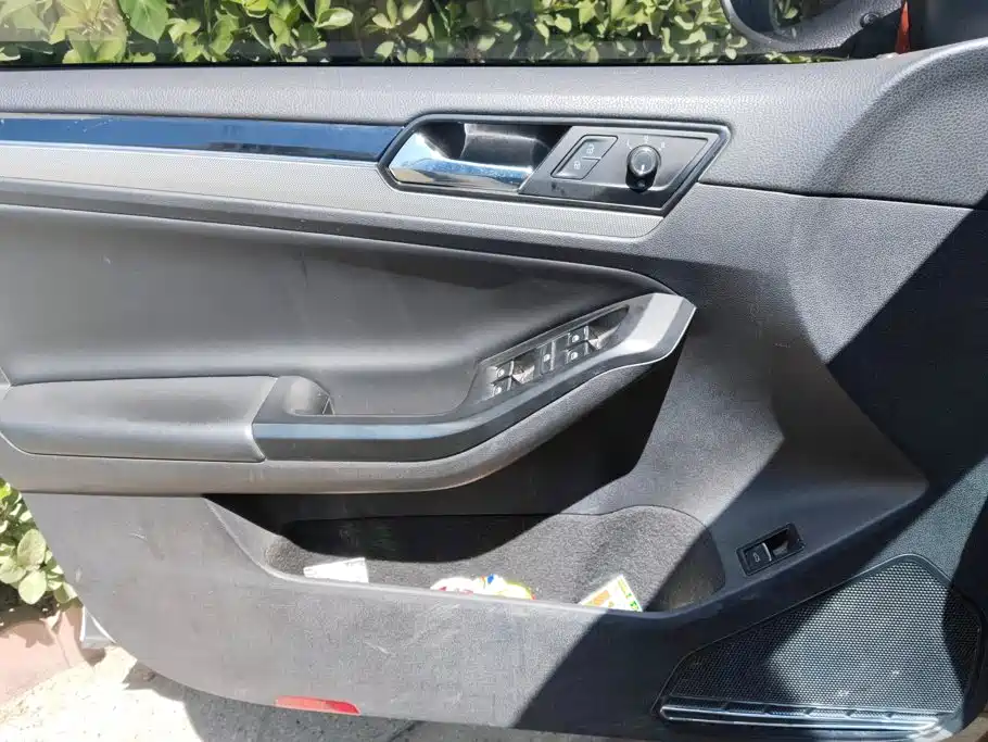 Volkswagen Sagitar 2018 1.6L Manual Comfort