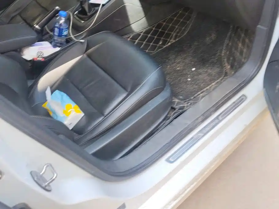 Volkswagen Sagitar 2018 1.6L Manual Comfort