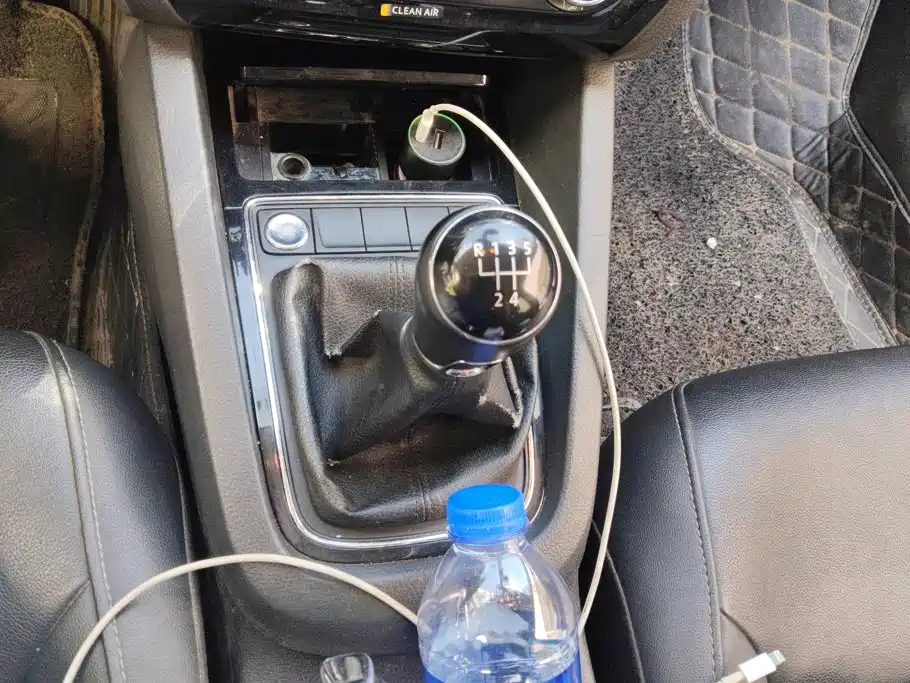 Volkswagen Sagitar 2018 1.6L Manual Comfort