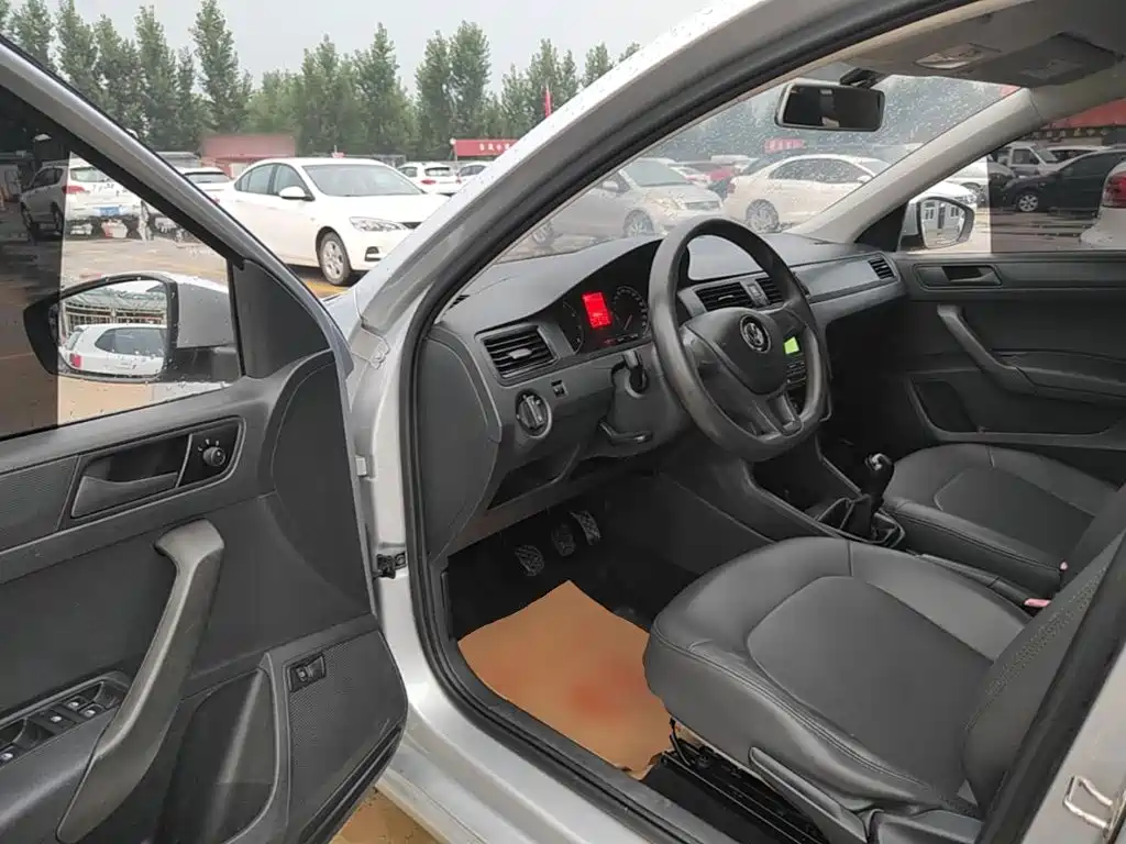 Volkswagen Santana 2016 1.6L Manual Trend Edition