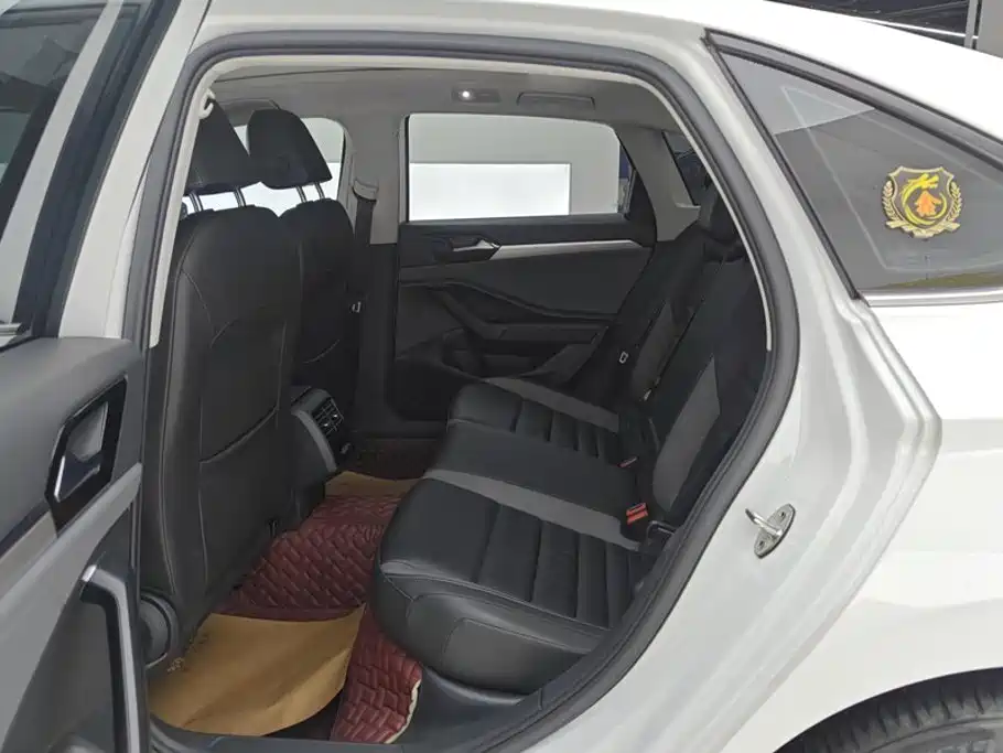 Volkswagen Sagitar 2022 280TSI DSG Soaring Edition