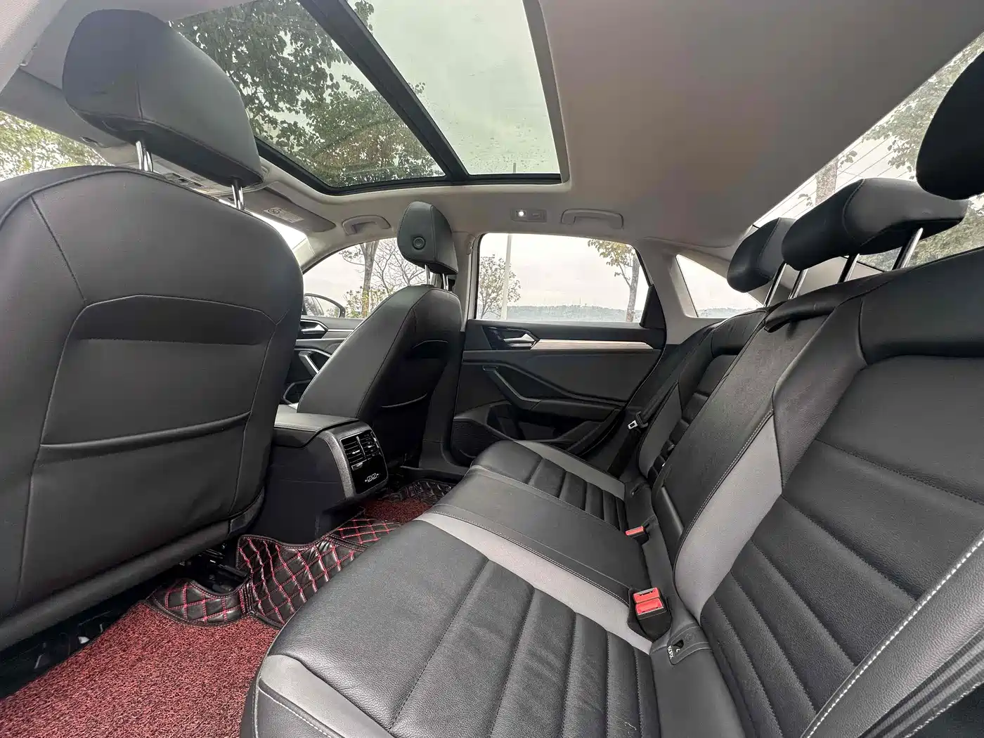 Volkswagen Sagitar 2021 280TSI DSG Surpassing Edition