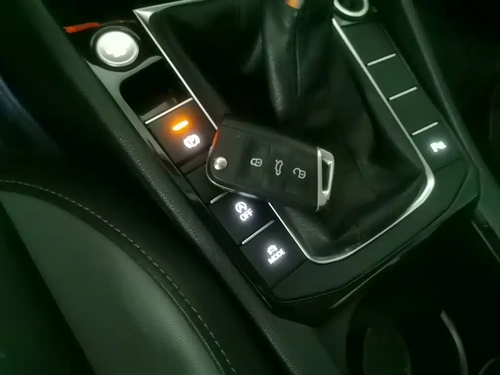 Volkswagen Sagitar 2021 280TSI DSG Surpassing Edition