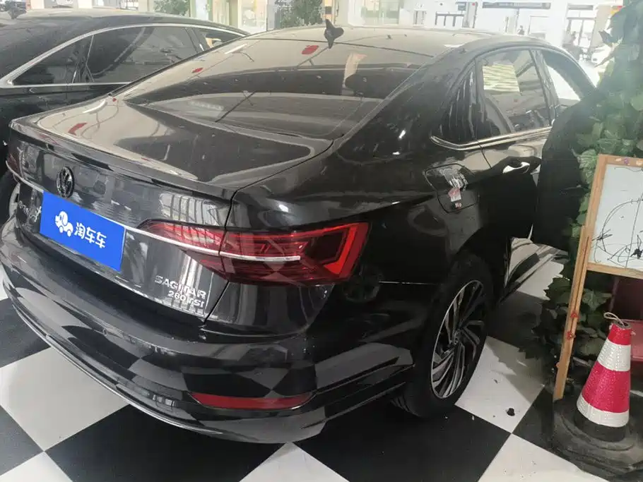 Volkswagen Sagitar 2021 280TSI DSG Surpassing Edition