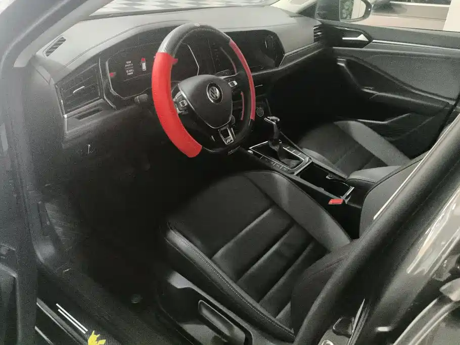 Volkswagen Sagitar 2021 280TSI DSG Surpassing Edition