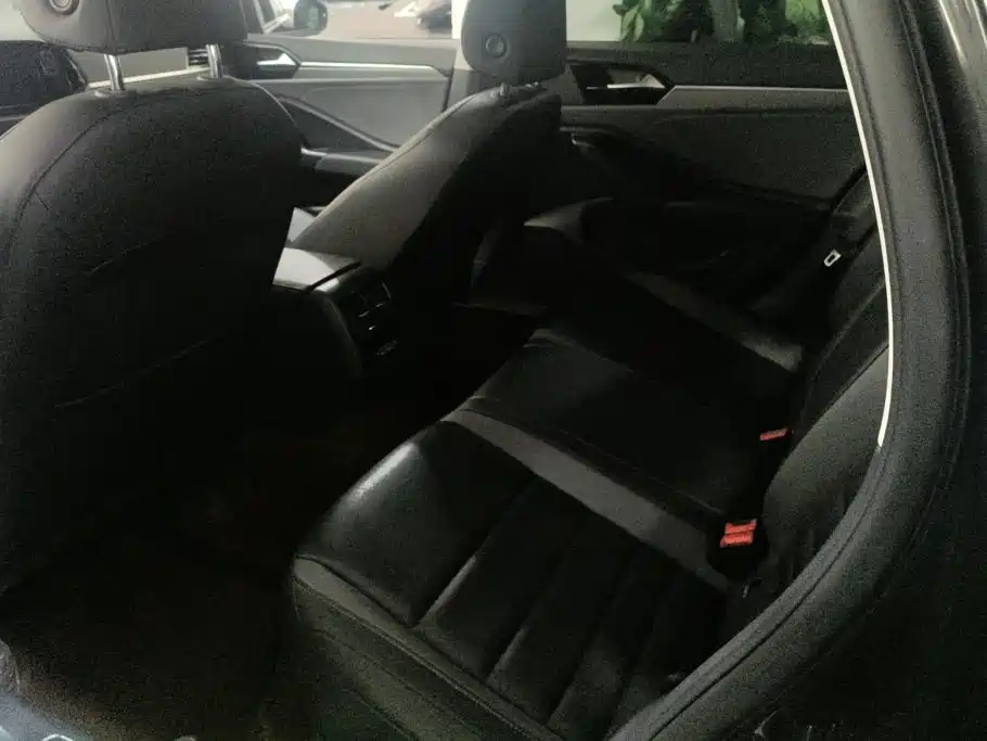 Volkswagen Sagitar 2021 280TSI DSG Surpassing Edition
