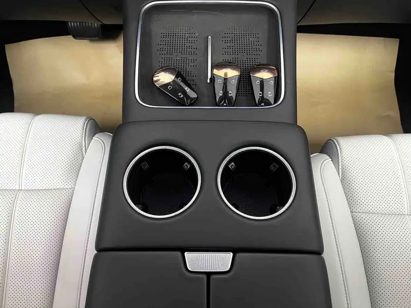 Voyah Auto Voyah Dreamer 2025 PHEV AWD Flagship Kunpeng Edition