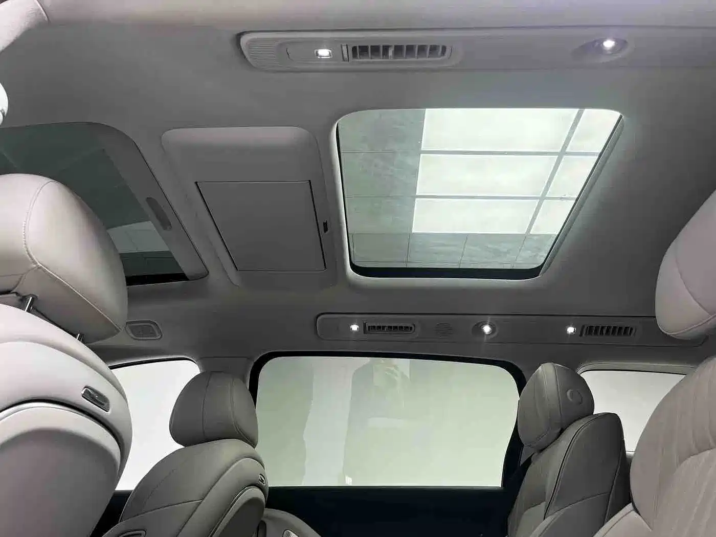 Voyah Auto Voyah Dreamer 2025 PHEV AWD Flagship Kunpeng Edition