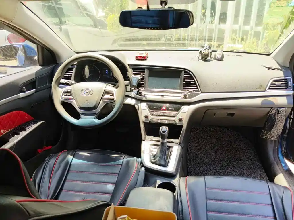Hyundai Elantra 2016 Model 1.6L Automatic Smart Elite