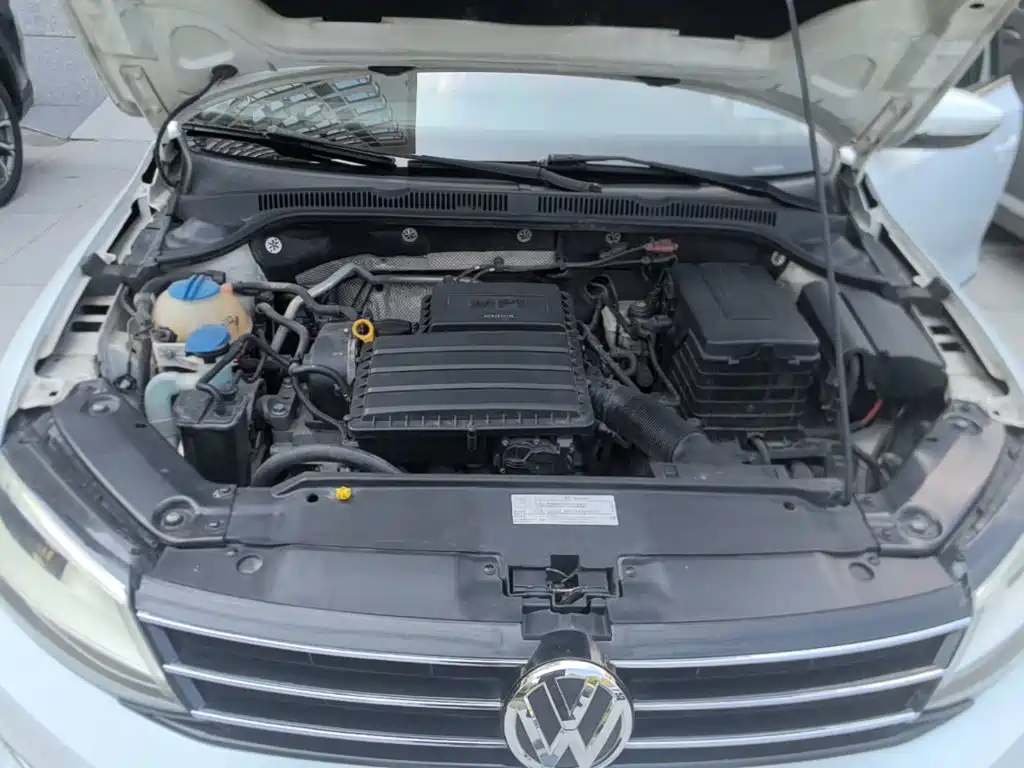 Volkswagen Sagitar 2017 1.6L Automatic Comfort