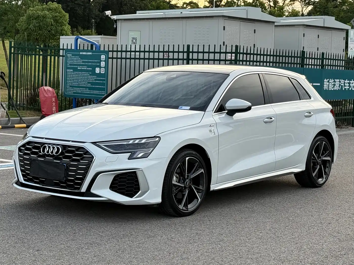 Audi Audi A3 2023 Facelift Sportback 35 TFSI Fashion Sport
