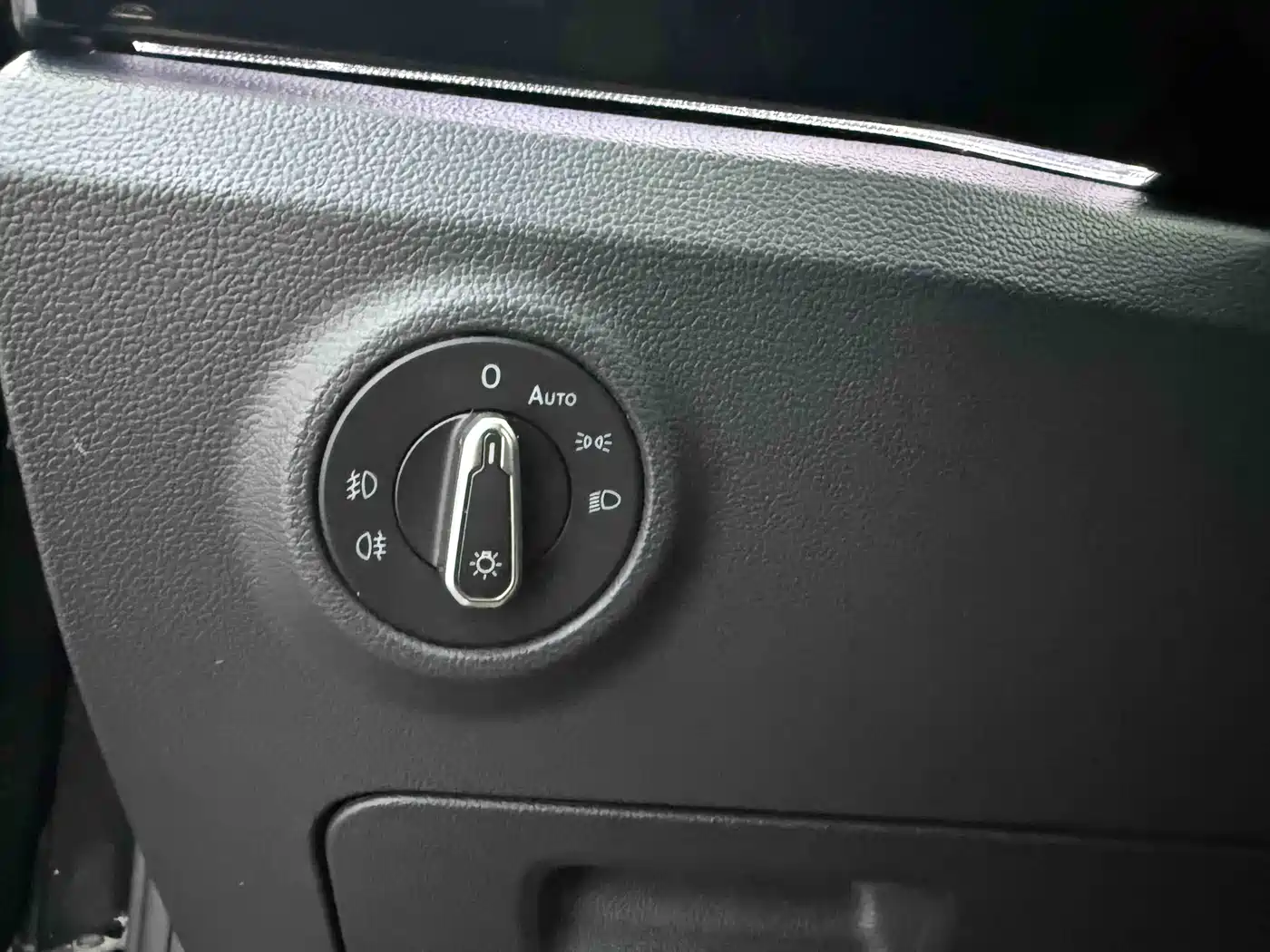 Volkswagen Tayron 2022 280TSI 2WD Luxury Smart Connect Edition