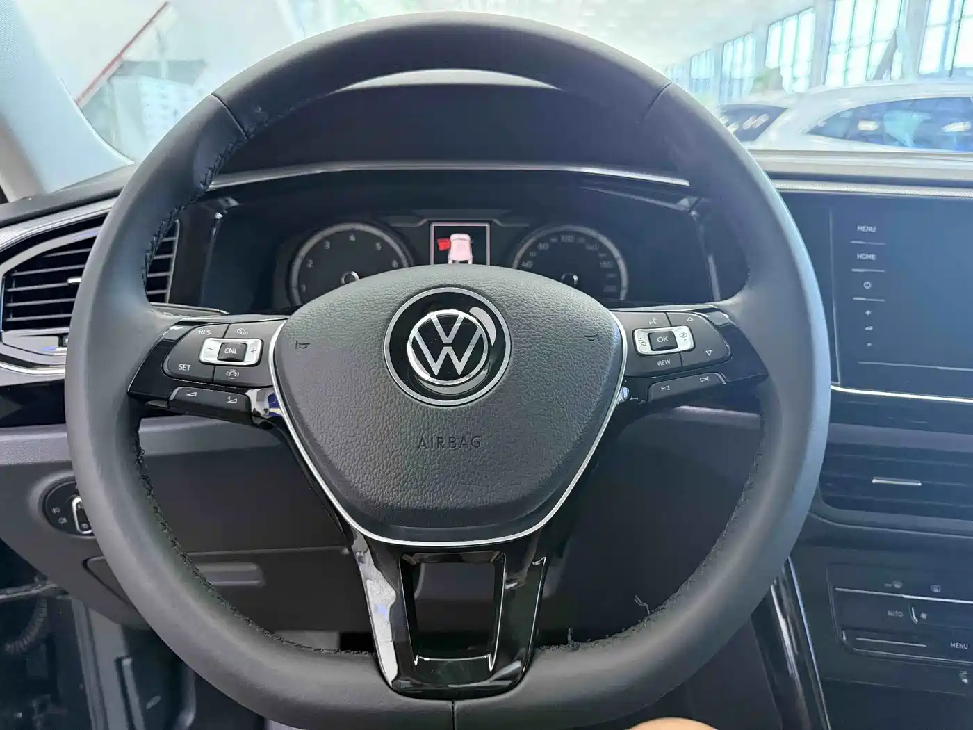 Volkswagen Tayron 2022 280TSI 2WD Luxury Smart Connect Edition
