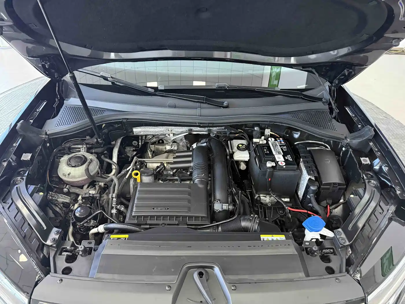 Volkswagen Tayron 2022 280TSI 2WD Luxury Smart Connect Edition