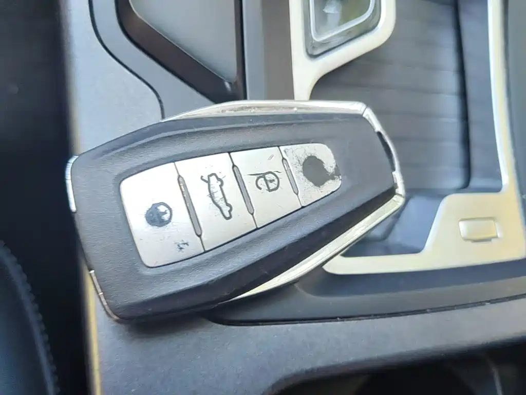 Geely Emgrand GL 2021 UP 1.4T CVT Premium