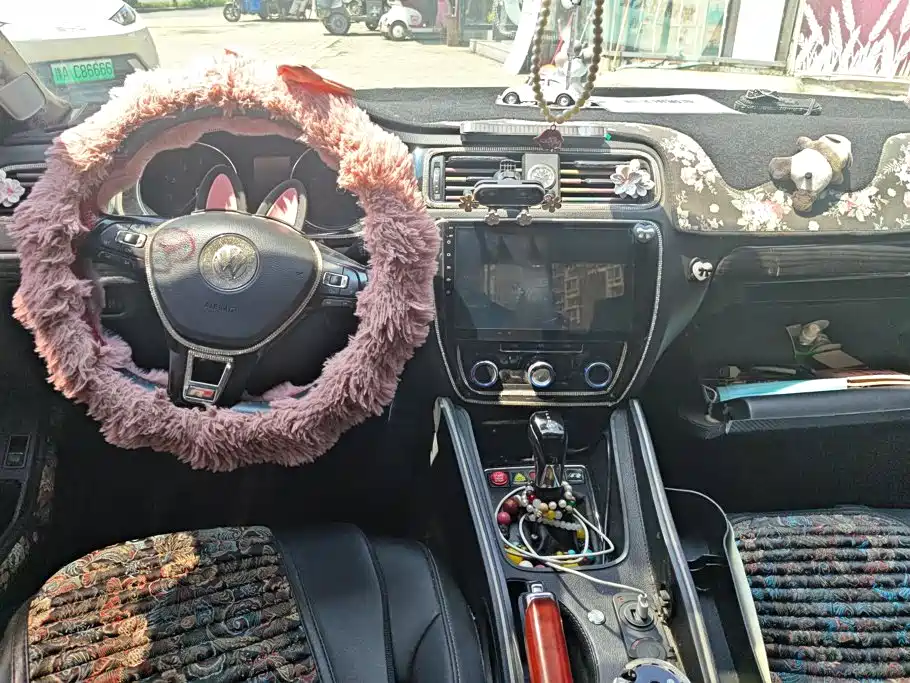 Volkswagen Sagitar 2018 1.6L Automatic Comfort