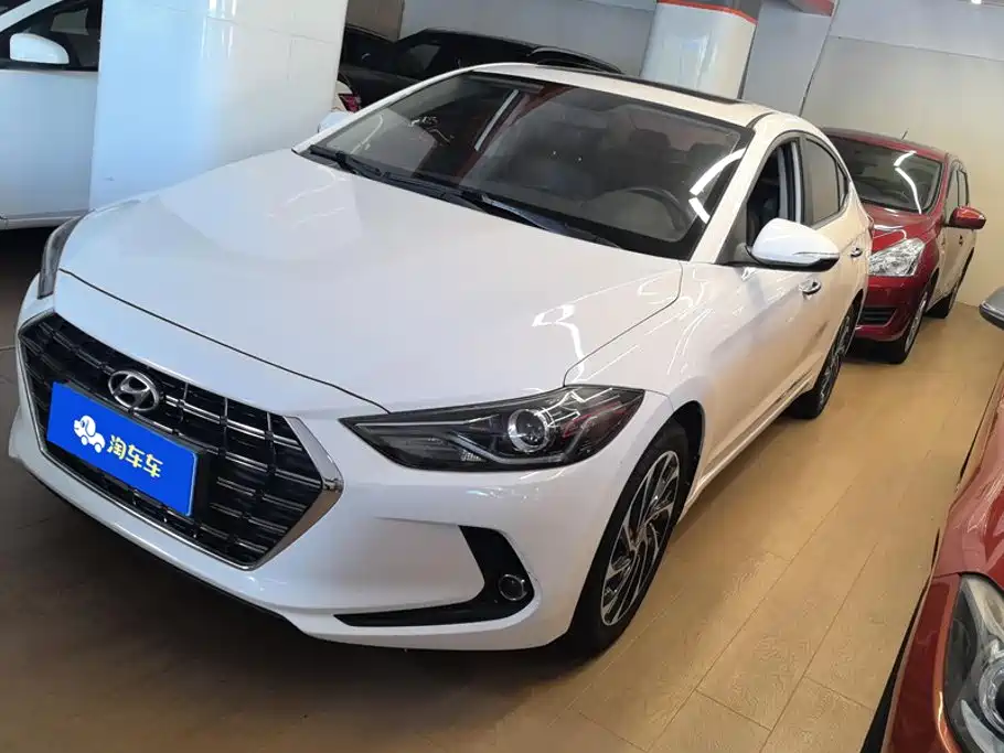 Hyundai Elantra 2019 1.5L CVT Smart Elite