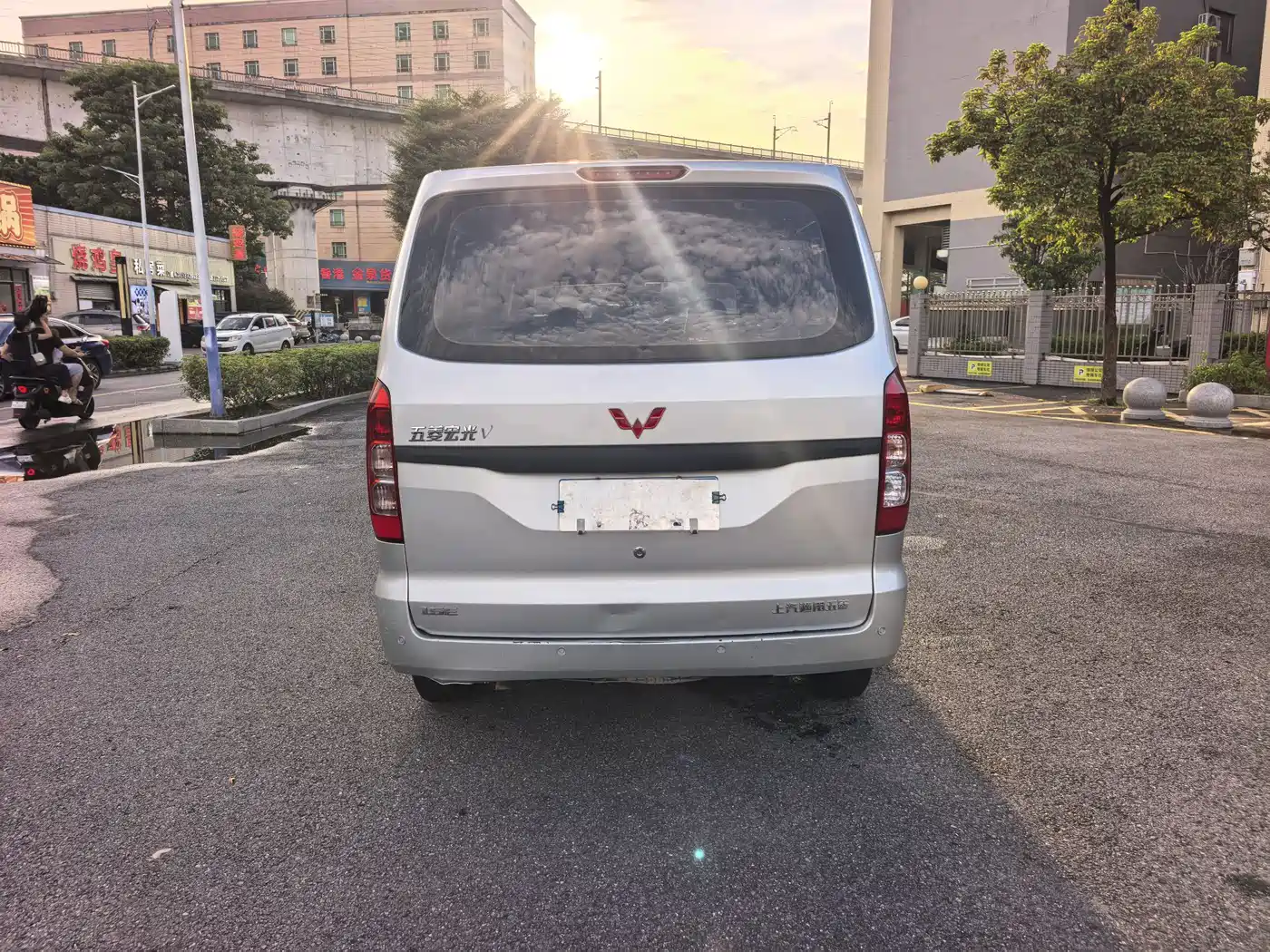 Wuling Motors Wuling Hongguang V 2019 1.5L Basic China VI LAR