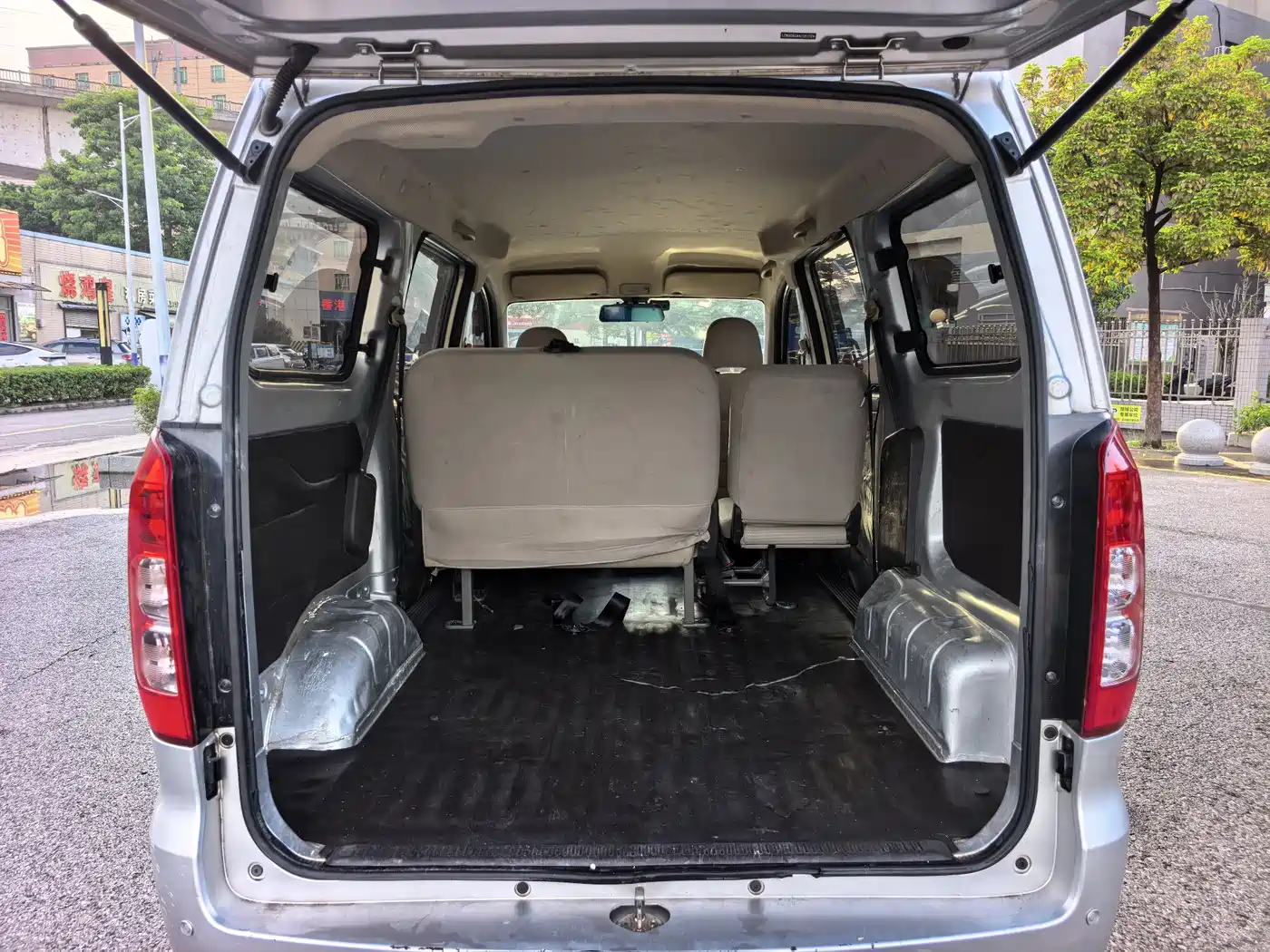 Wuling Motors Wuling Hongguang V 2019 1.5L Basic China VI LAR