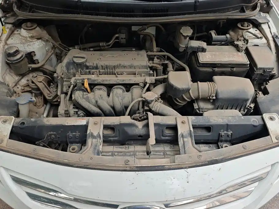 Hyundai Reina 2014 1.4L Manual GLX