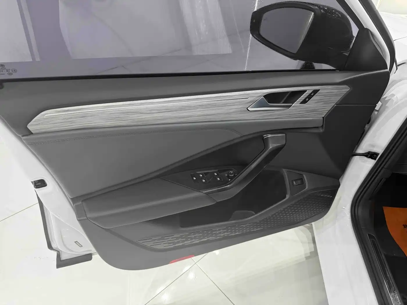 Volkswagen Sagitar 2023 280TSI DSG Surpass Plus Edition