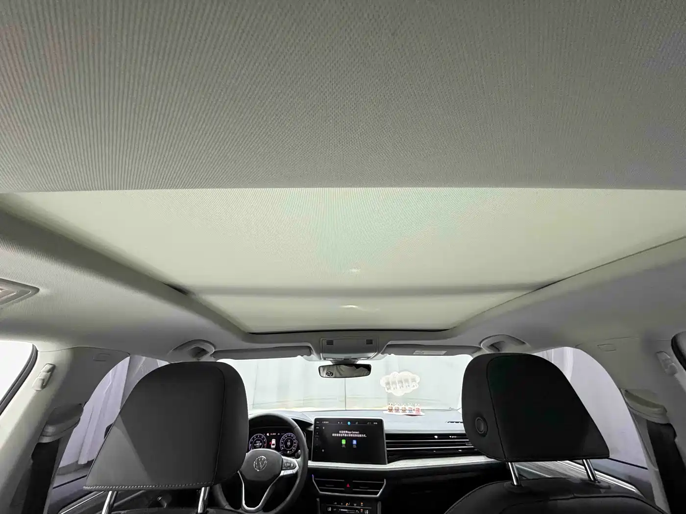 Volkswagen Sagitar 2023 280TSI DSG Surpass Plus Edition