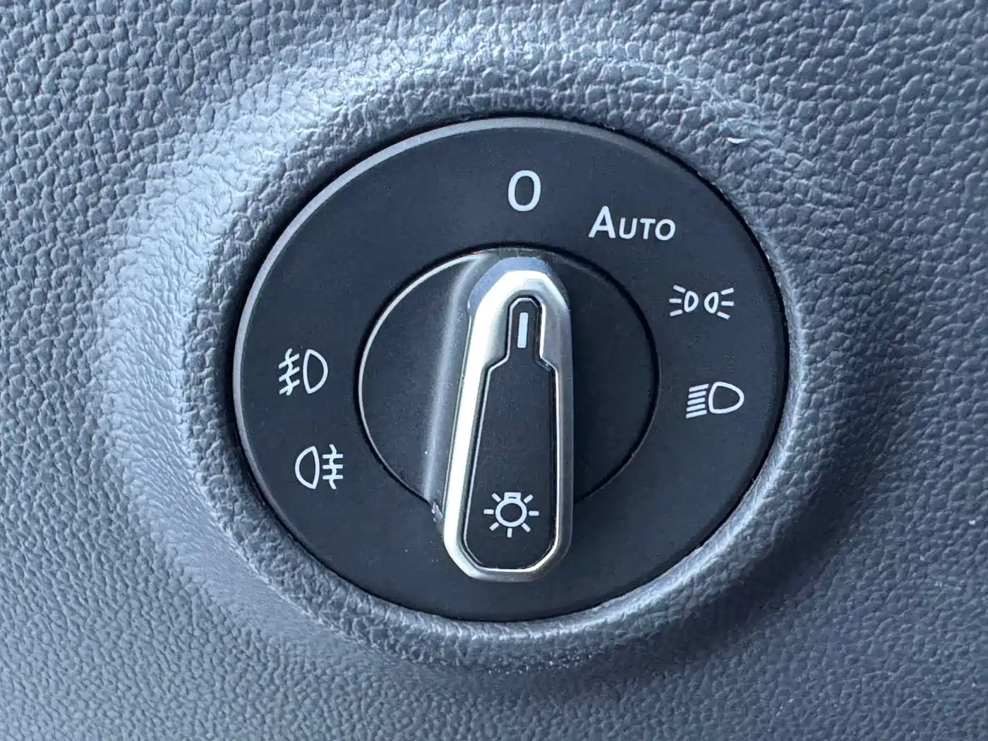 Volkswagen Tayron 2022 280TSI 2WD Luxury Smart Connect Edition