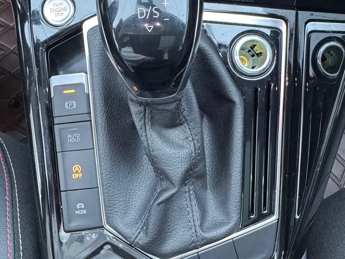 Volkswagen Tayron 2022 280TSI 2WD Luxury Smart Connect Edition