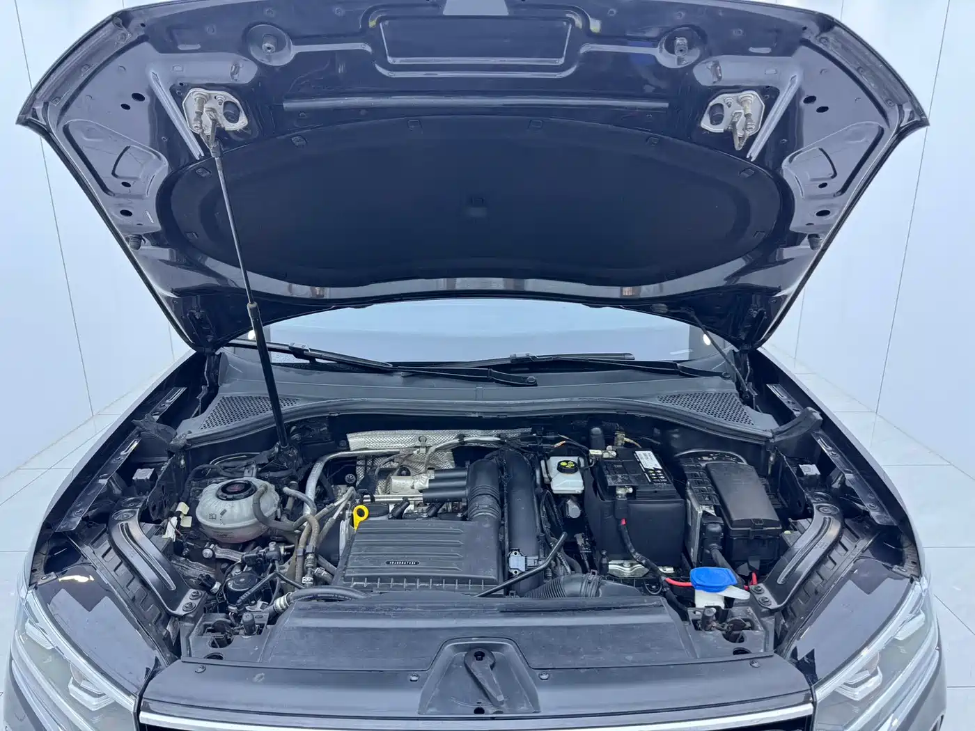 Volkswagen Tayron 2022 280TSI 2WD Luxury Smart Connect Edition