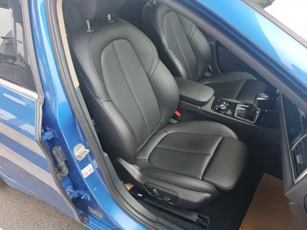 BMW BMW 1 Series 2018 118i Sport Edition