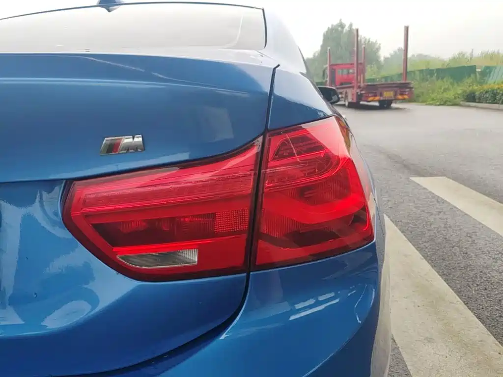BMW BMW 1 Series 2018 118i Sport Edition