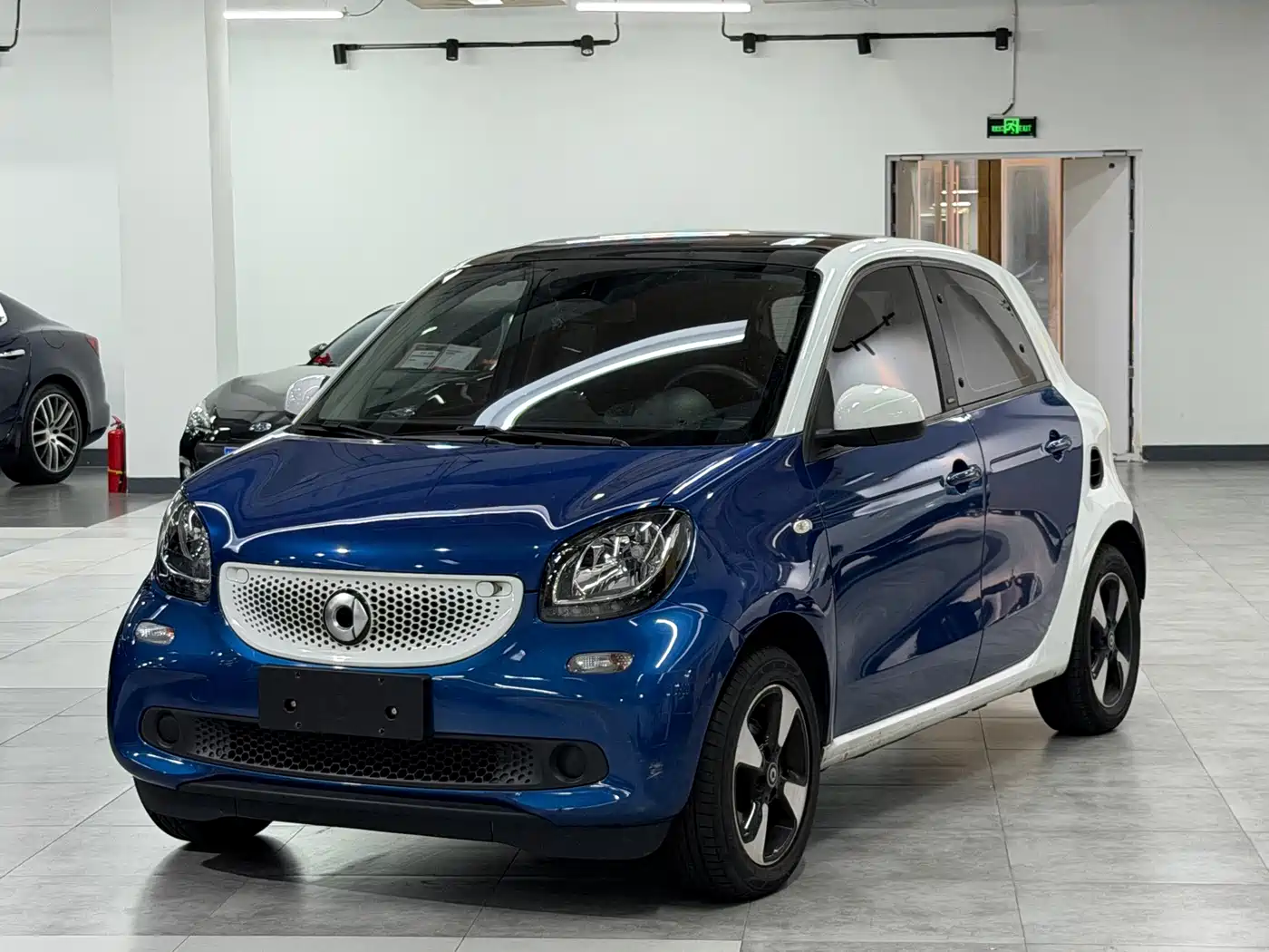 smart smart forfour 2018 1.0L 52kW Passion Edition
