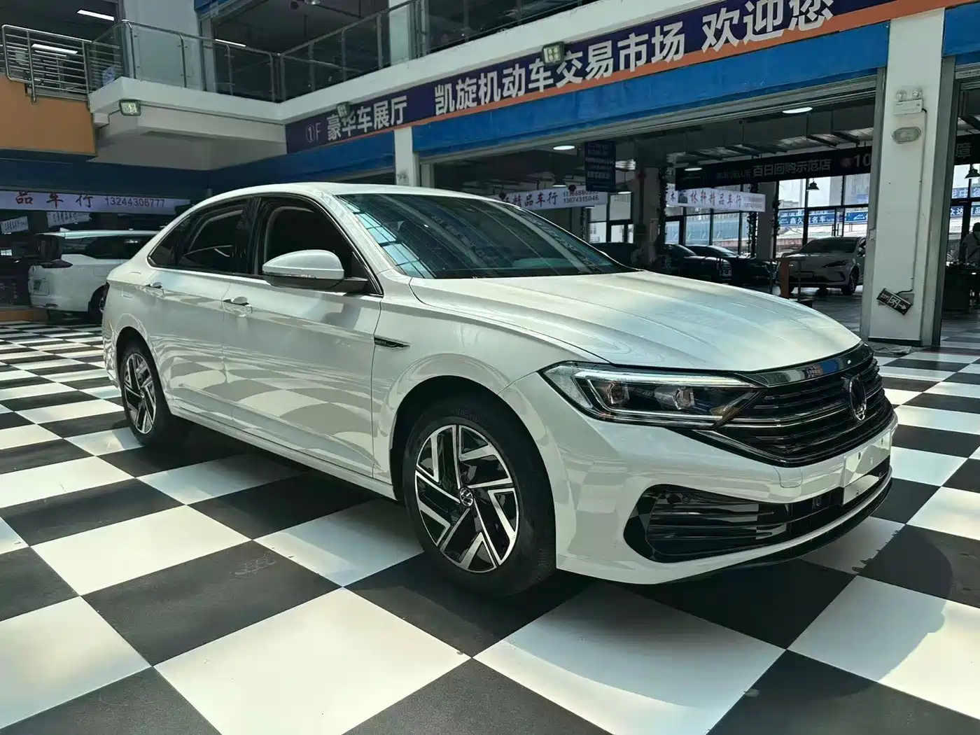 Volkswagen Sagitar 2023 280TSI DSG Surpass Plus Edition