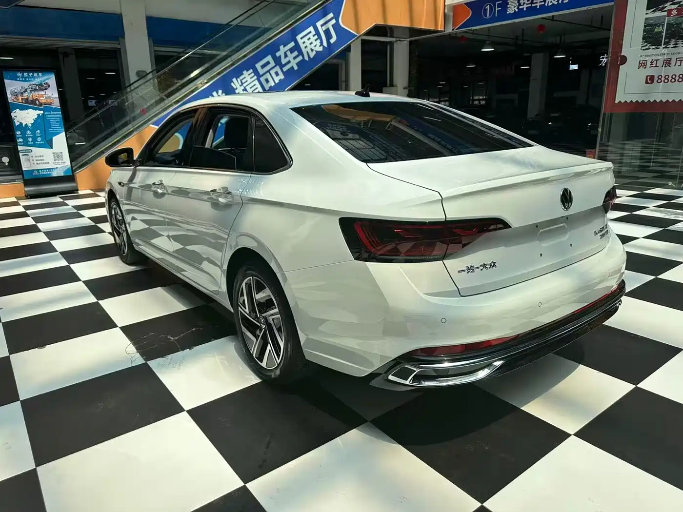 Volkswagen Sagitar 2023 280TSI DSG Surpass Plus Edition