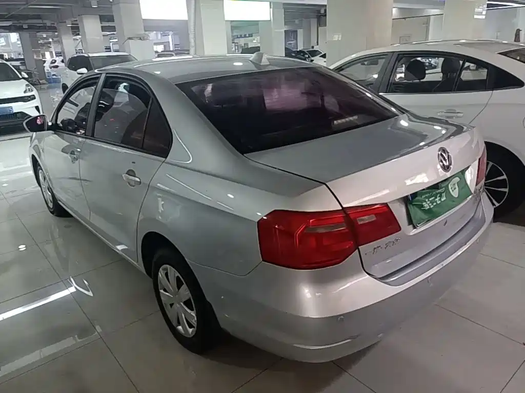 Volkswagen Jetta 2015 Value Edition 1.6L Manual Fashion