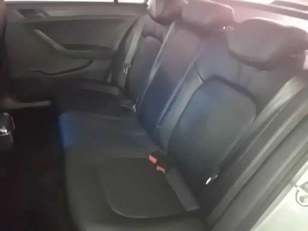 Volkswagen Jetta 2015 Value Edition 1.6L Manual Fashion