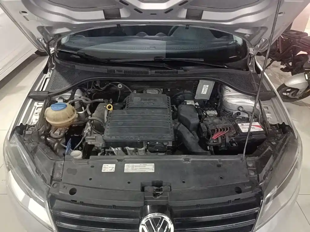 Volkswagen Jetta 2015 Value Edition 1.6L Manual Fashion