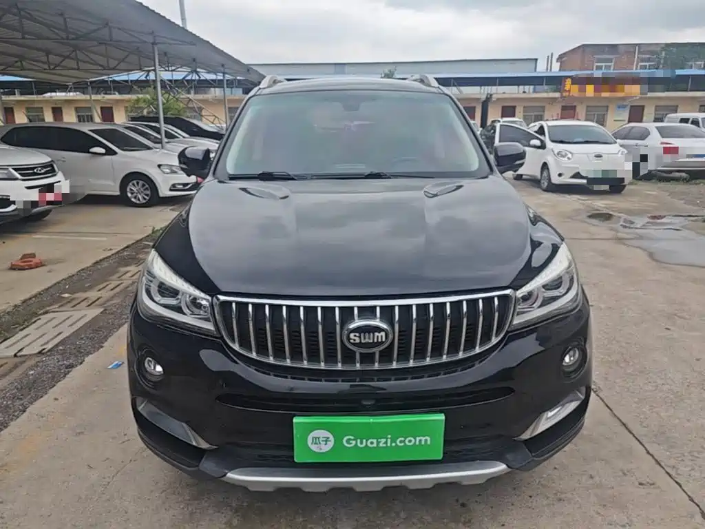 SWM Motor SWM X7 2020 2.0L Manual Comfort 7-seater