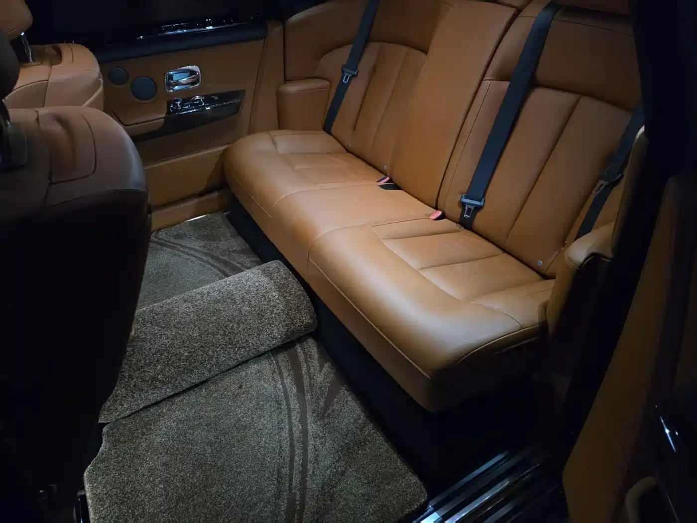 Rolls-Royce Phantom 2024 Long Wheelbase Series II