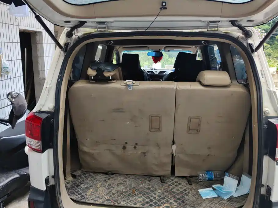 Wuling Motors Wuling Hongguang 2016 1.5L S1 Premium Model China V