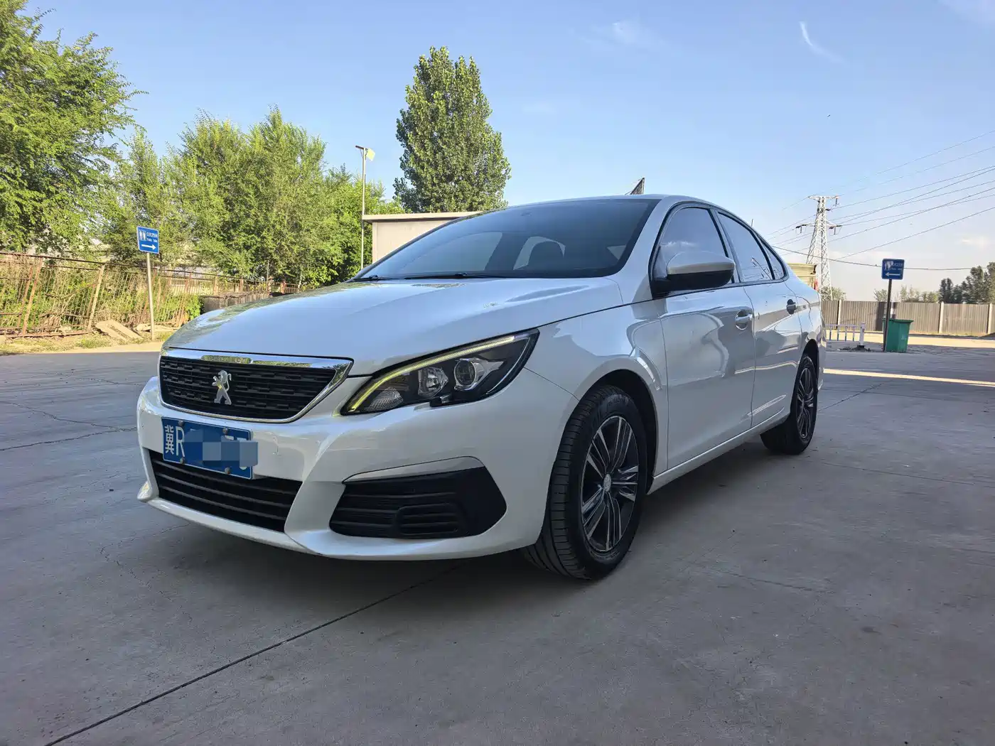 Peugeot Peugeot 308 2016 1.6L Manual Fashion