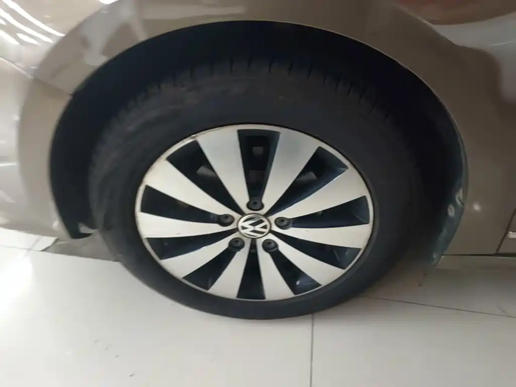 Volkswagen Sagitar 2018 1.6L Automatic Comfort