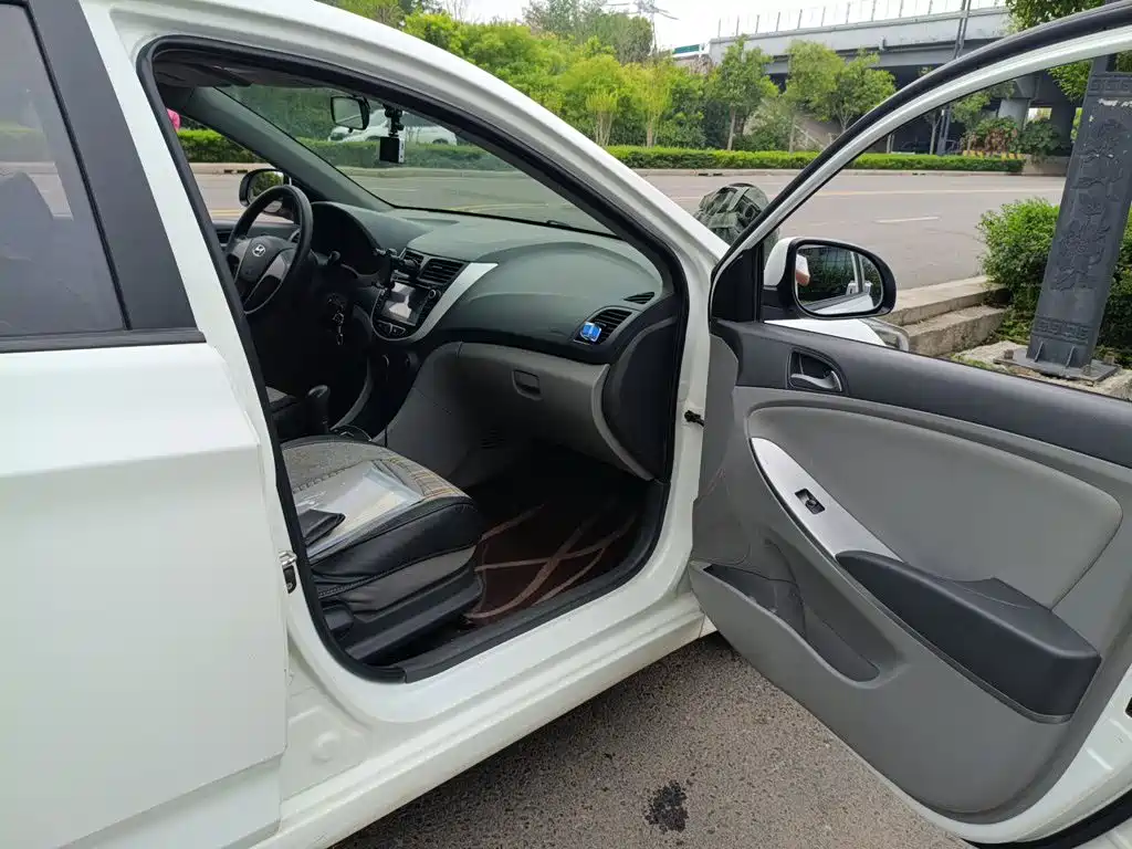 Hyundai Verna 2016 1.4L Automatic Smart GLS