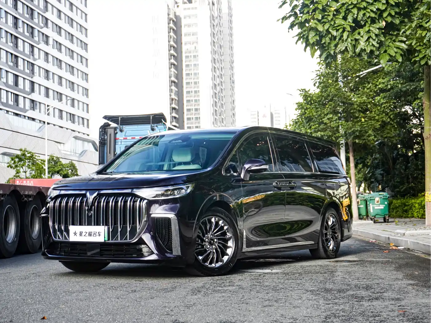 Voyah Auto Voyah Dreamer 2022 Low-carbon Dream+Smart Package