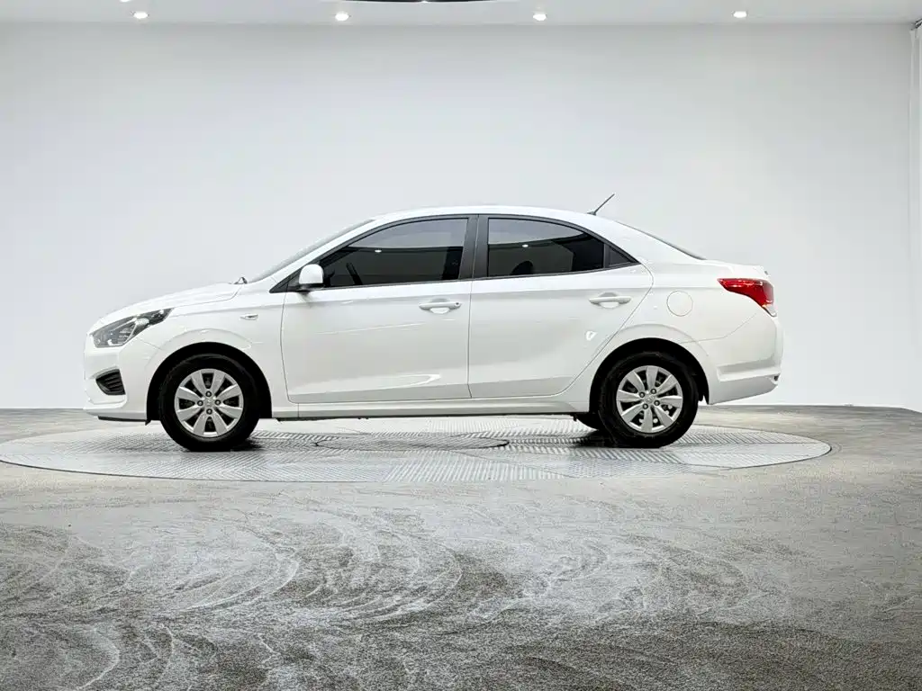 Hyundai Verna 2020 1.4L Manual GL Renewal Edition