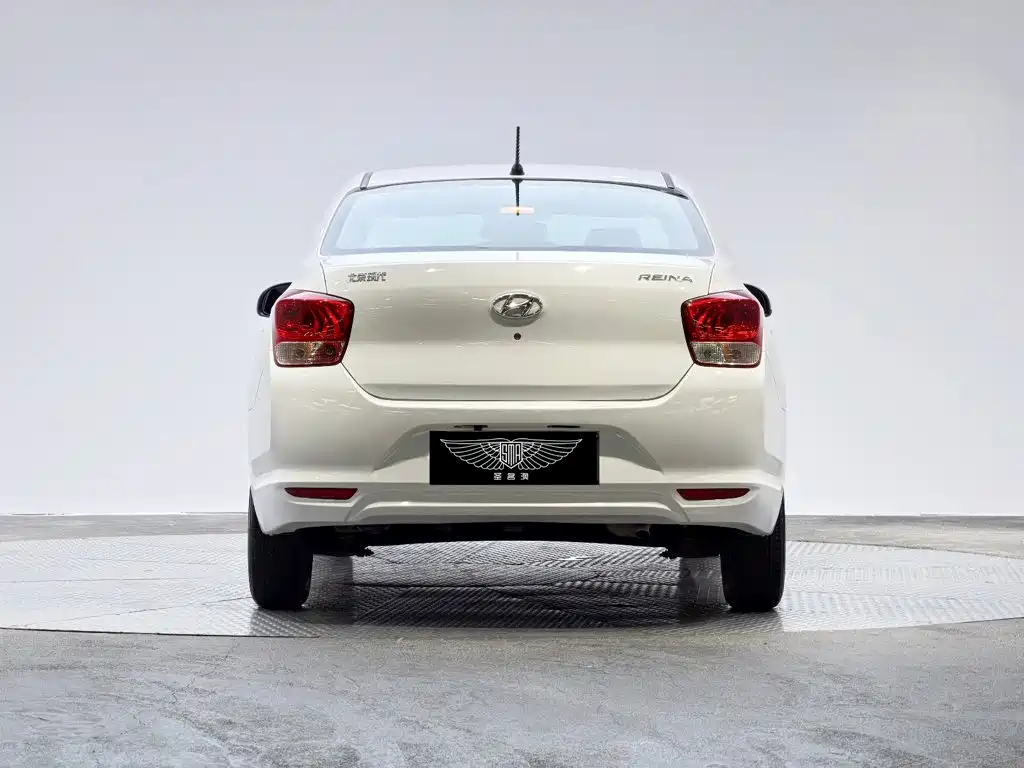 Hyundai Verna 2020 1.4L Manual GL Renewal Edition