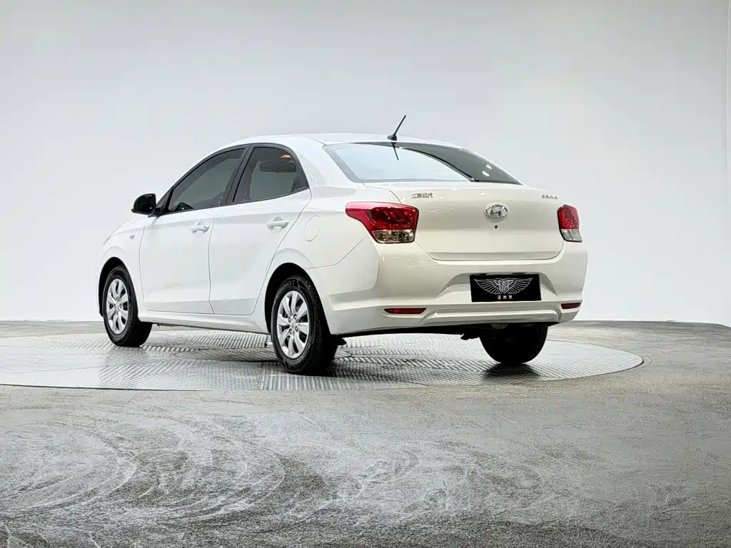 Hyundai Verna 2020 1.4L Manual GL Renewal Edition