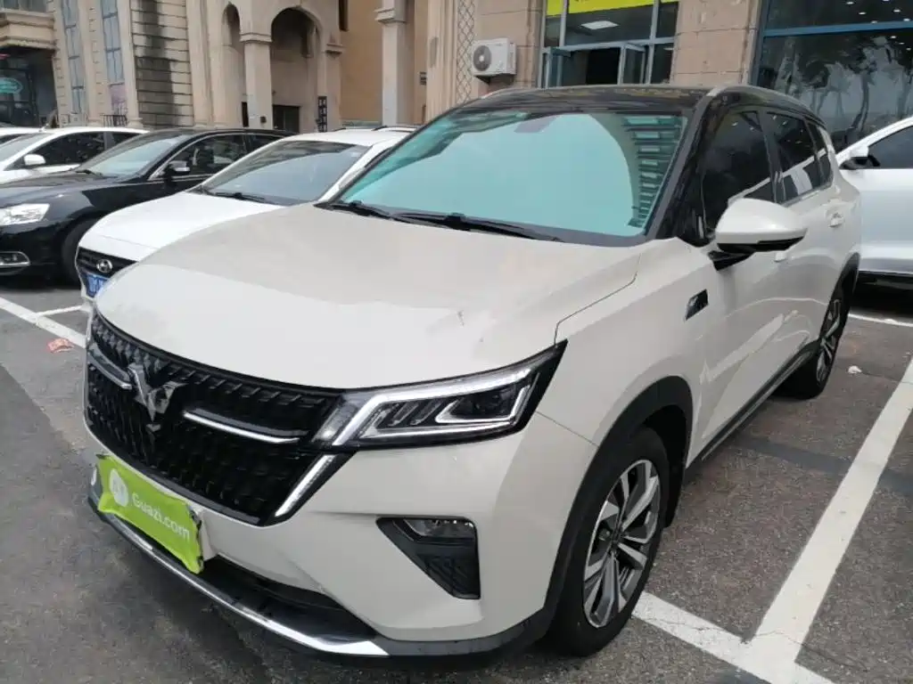 Wuling Motors Wuling Xingchen 2021 1.5T CVT Stellar Edition